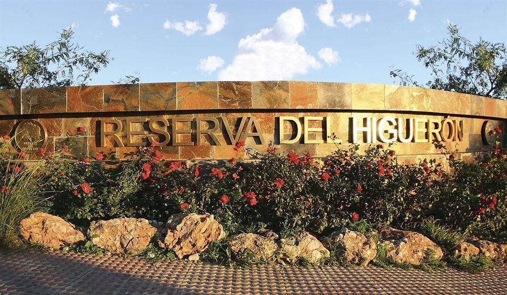 Apartamentos Reserva Del Higueron Deluxe & Spa Benalmádena Esterno foto